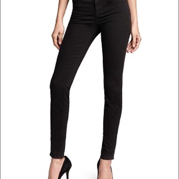 J BRAND
MARIA HIGH RISE STRAIGHT LEG JEANS - SERIOUSLY BLACK - Picture 2 of 5